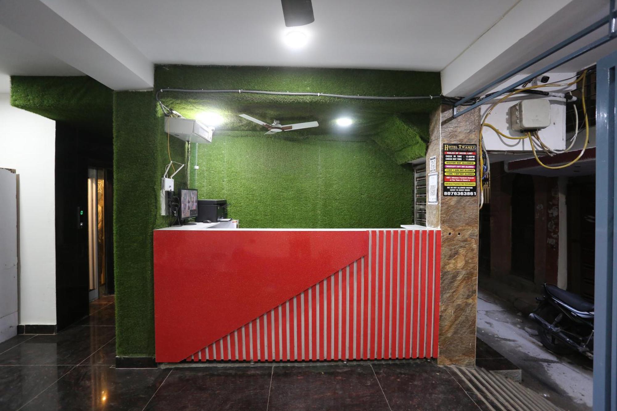 Hotel Twamev Couple Friendly Laxmi Nagar Neu-Delhi Exterior foto